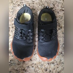 The Joomra Slip On Hiking Trail Running Athletic Shoes in black size 38 Barefoot